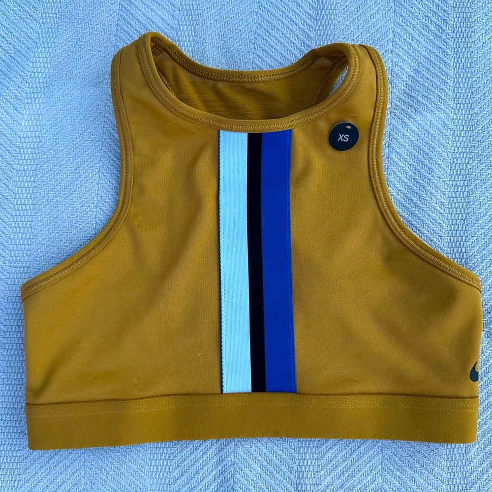 Nike high neck sports bra